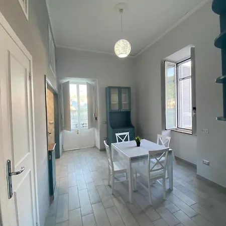House Maria Capodichino Апартаменты